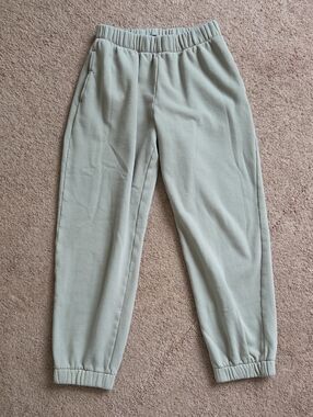 Brandy Melville Sage Green Ribbed Waist Joggers